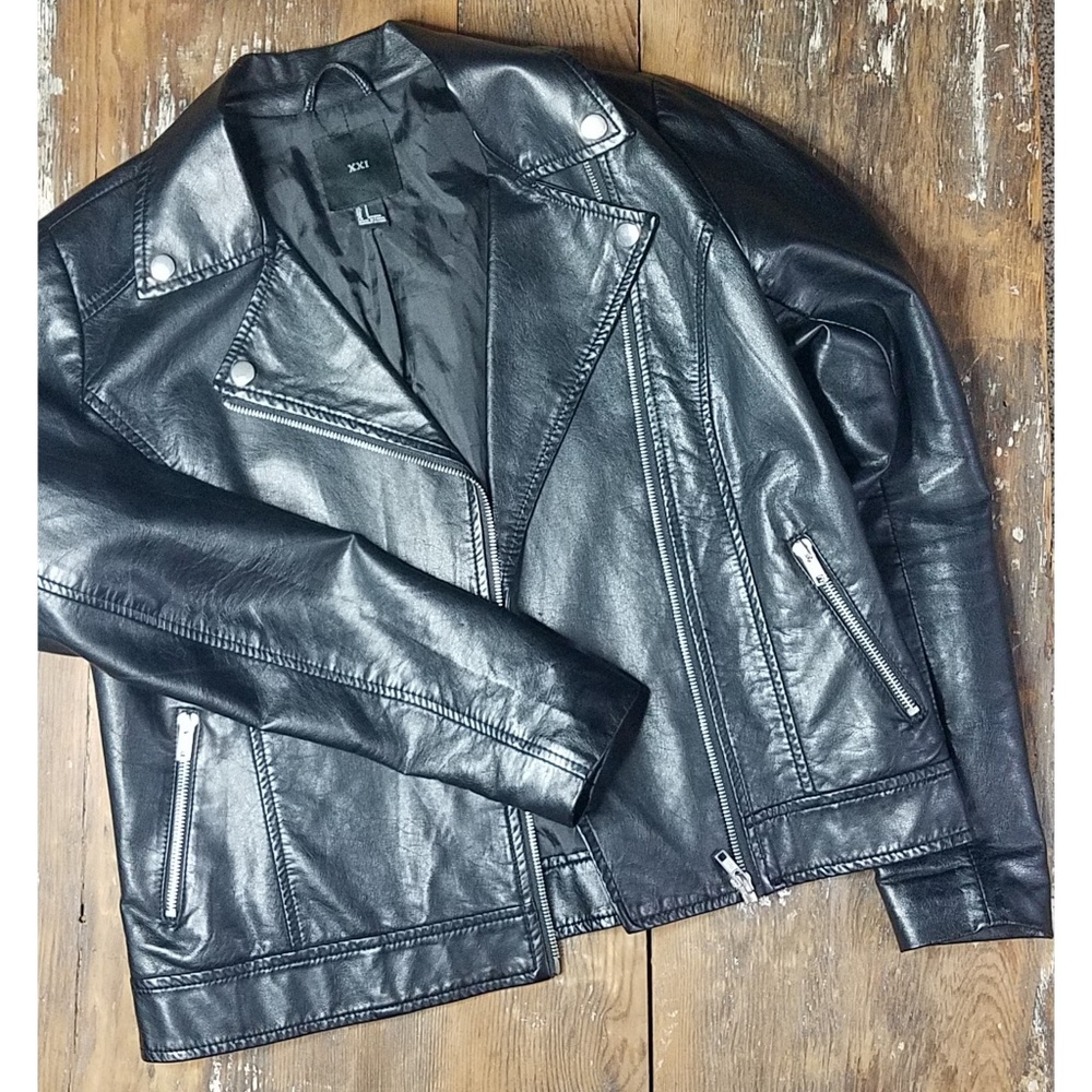 Forever 21 Moto black biker genuine pleather